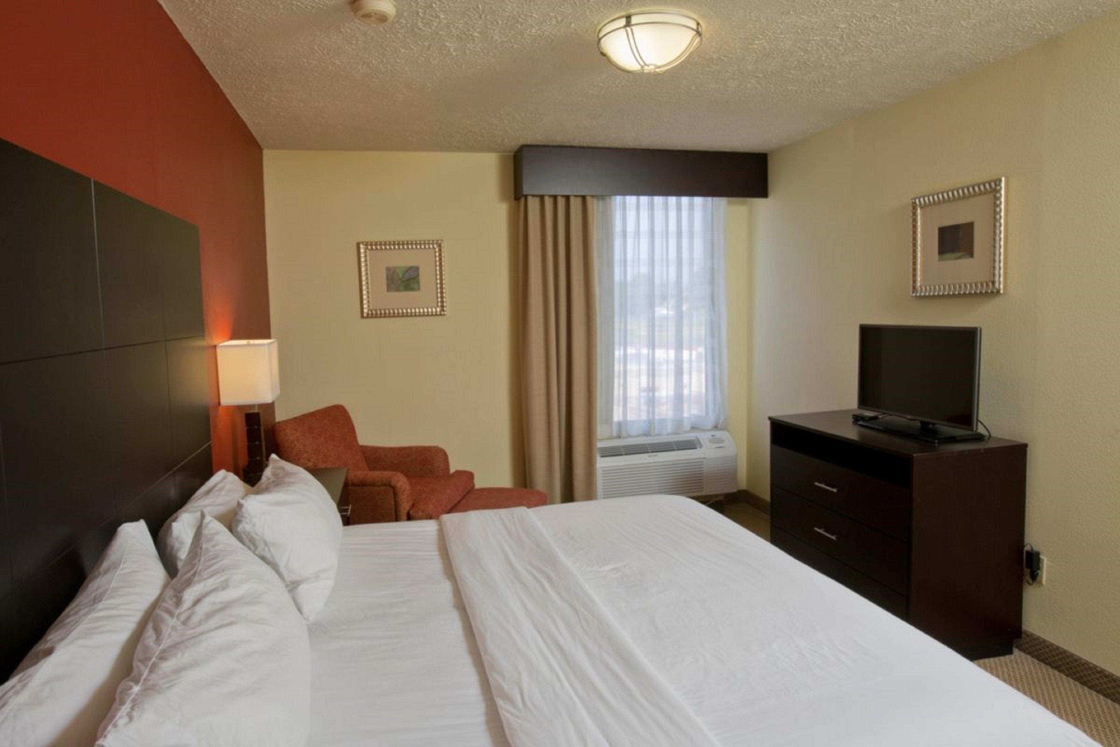 Holiday Inn Express Hotel & Suites Lucedale By Ihg Esterno foto
