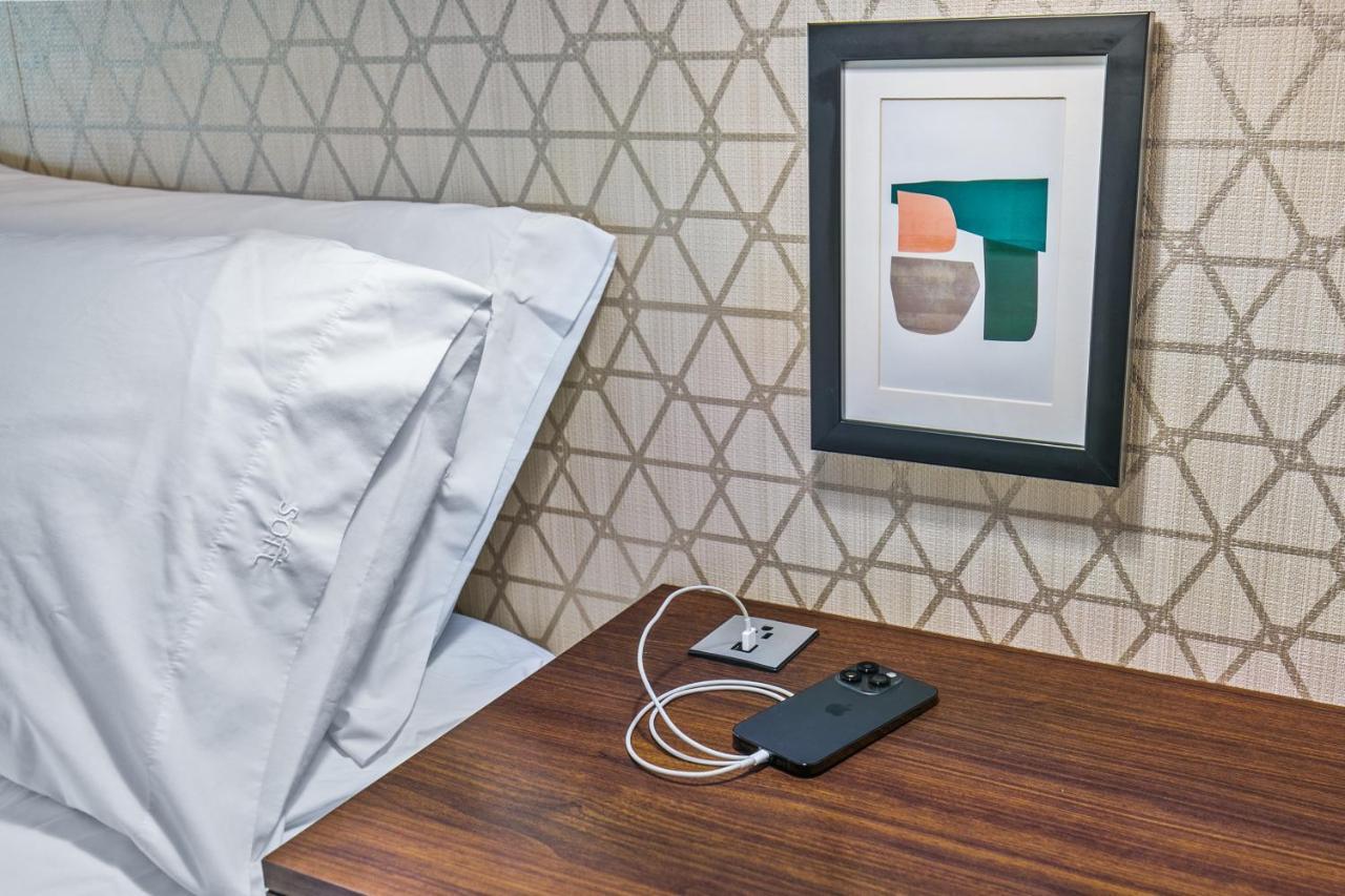 Holiday Inn Express Hotel & Suites Lucedale By Ihg Esterno foto