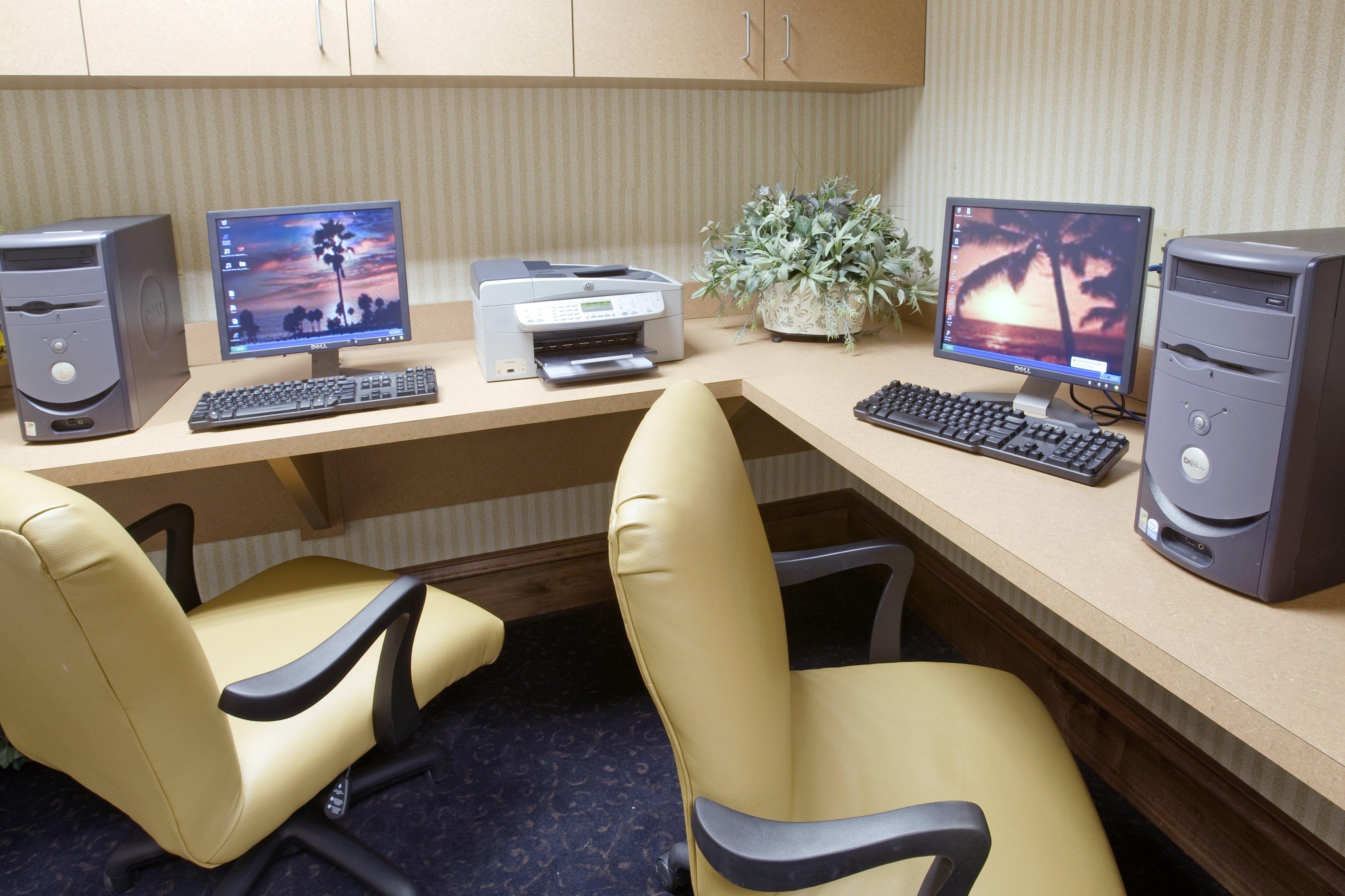 Holiday Inn Express Hotel & Suites Lucedale By Ihg Esterno foto